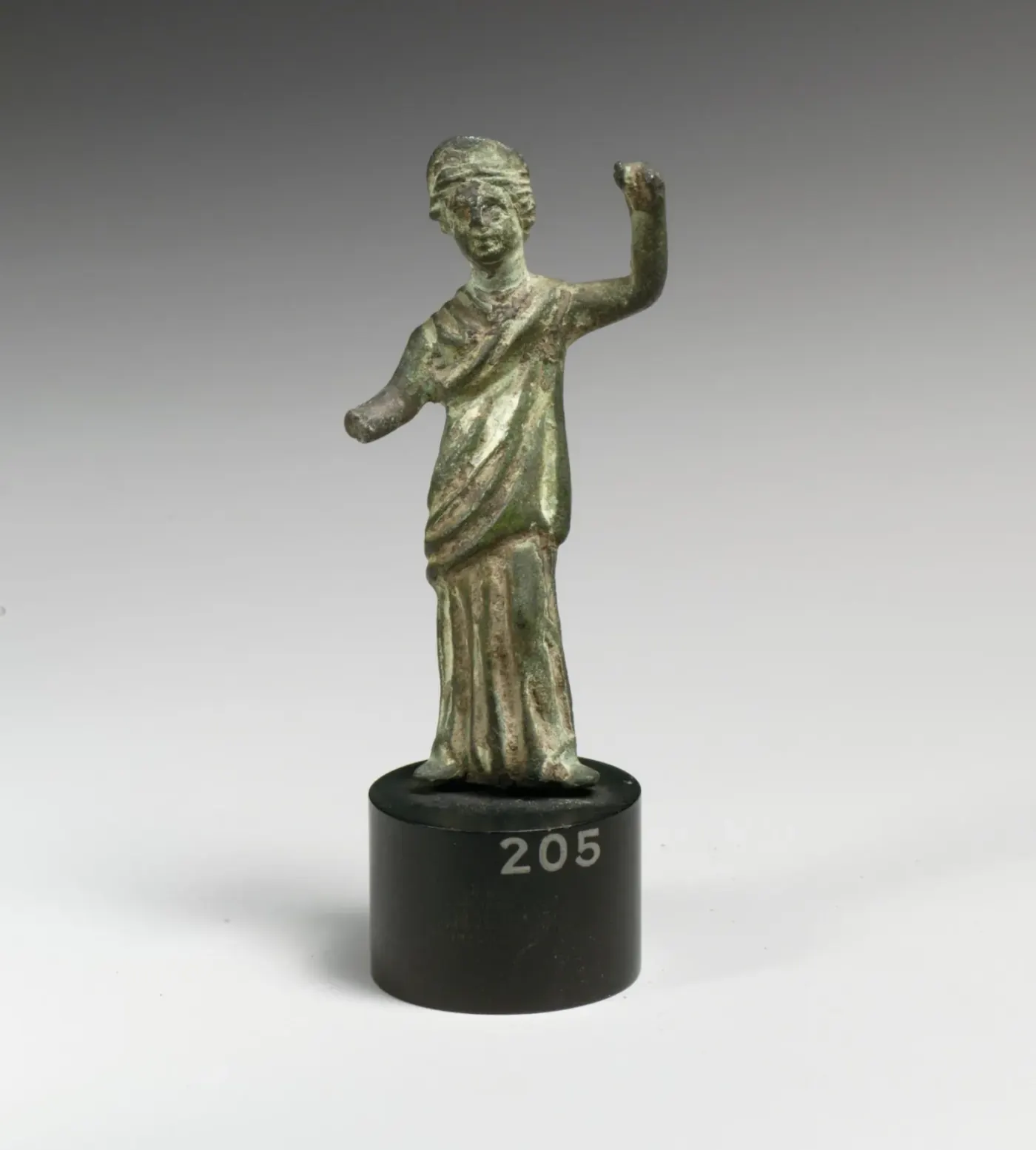 Roman bronze statuette probably representing Juno
