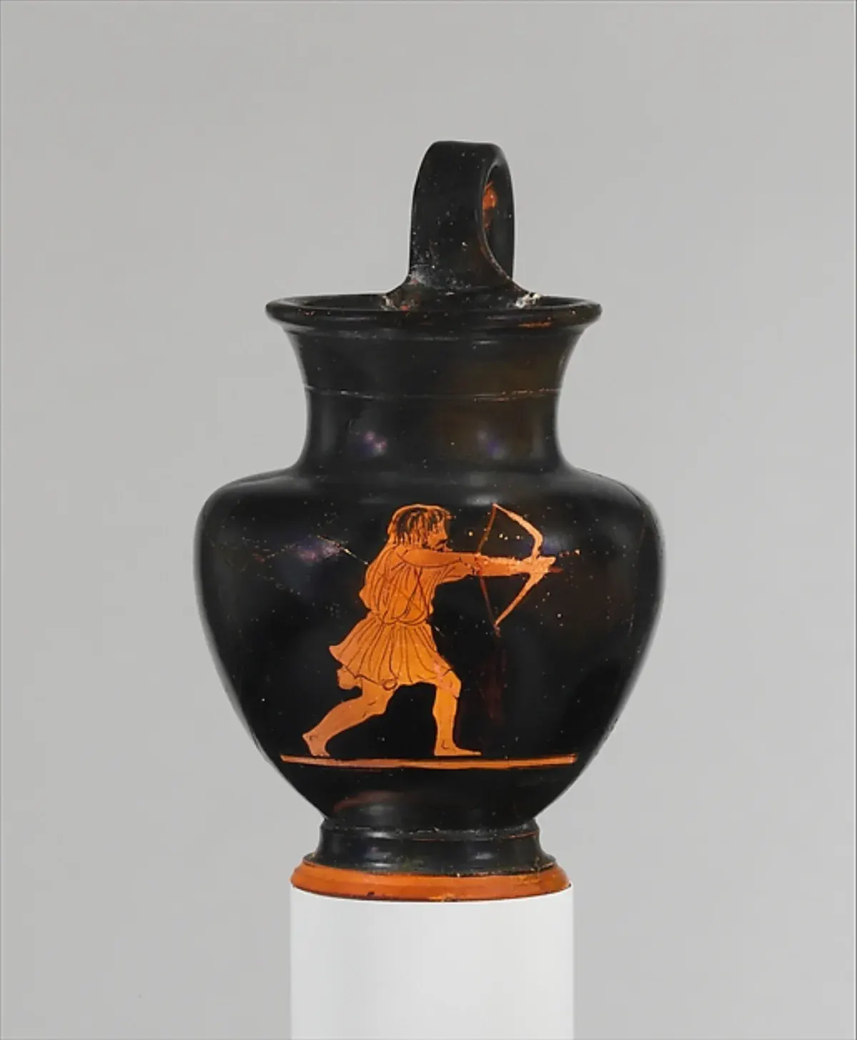 Red-figure jug showing an archer probably identified as Odysseus