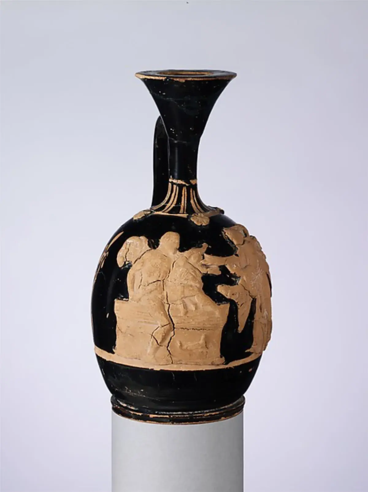 Attic lekythos associated with Clytemnestra